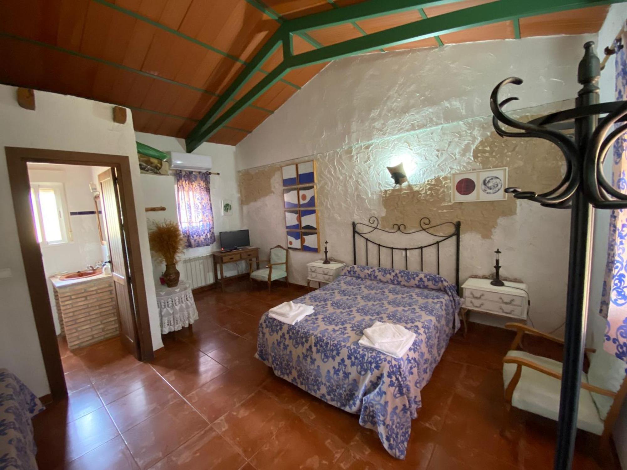 Hotel Rural La Cimbarra Aldeaquemada Екстериор снимка